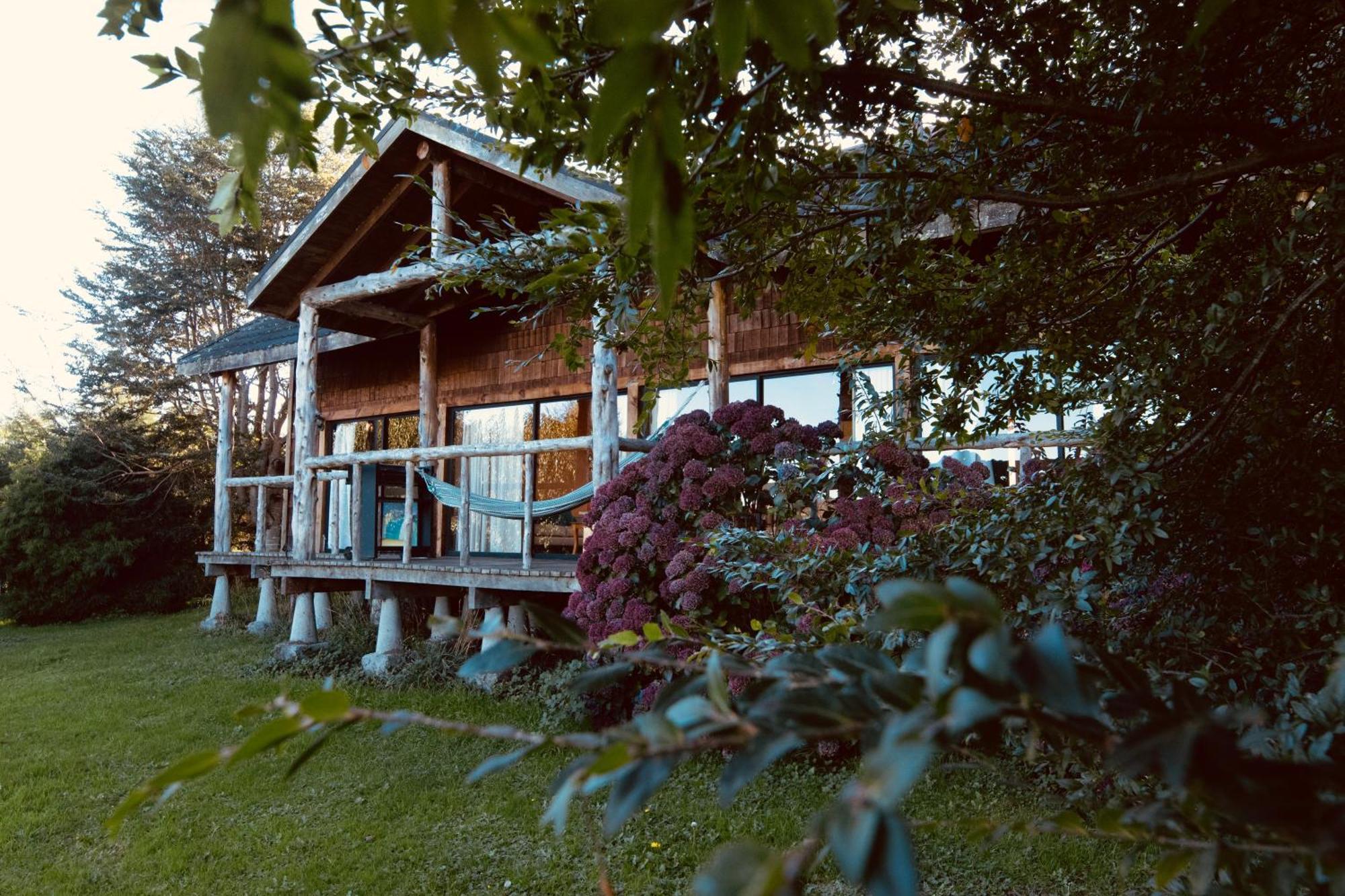 Antuquelen Lodge Cabanas フルティジャール エクステリア 写真